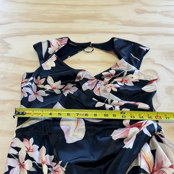 Maggy London Petite Floral Black Dress with Pink Accents Keyhole Mini 14P - Picture 10 of 13